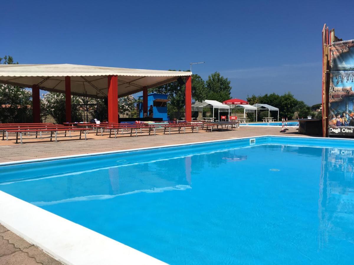 Onda Camping Village Ardea Ngoại thất bức ảnh